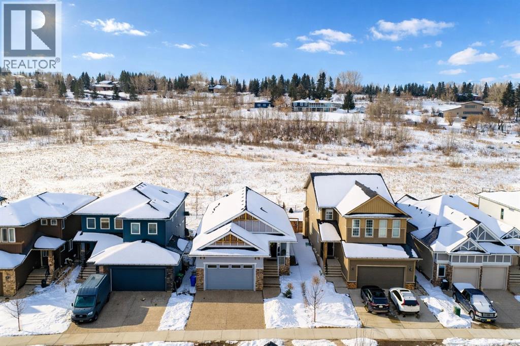 60 Crestbrook View Sw, Calgary, Alberta  T3L 6G7 - Photo 2 - A2295774