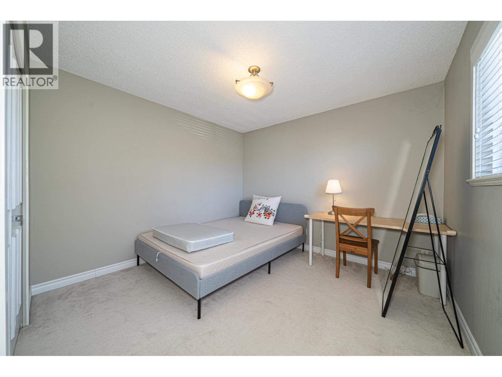 9288 Romaniuk Drive, Richmond, British Columbia  V7E 5G7 - Photo 23 - R3109218