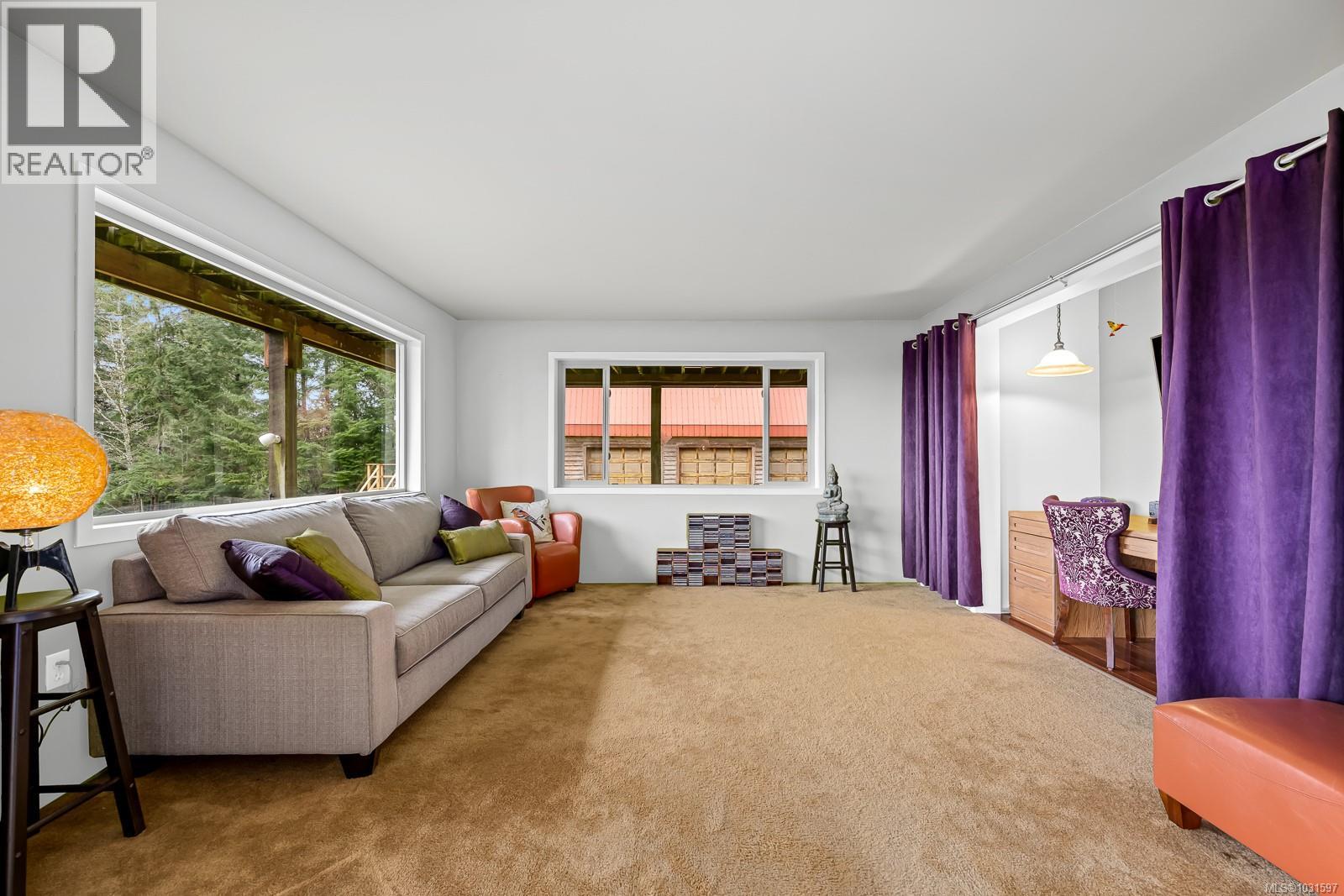 8900 Keith Wagner Way, Denman Island, British Columbia  V0R 1T0 - Photo 10 - 1031597