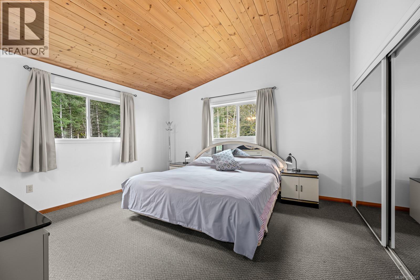 8900 Keith Wagner Way, Denman Island, British Columbia  V0R 1T0 - Photo 8 - 1031597