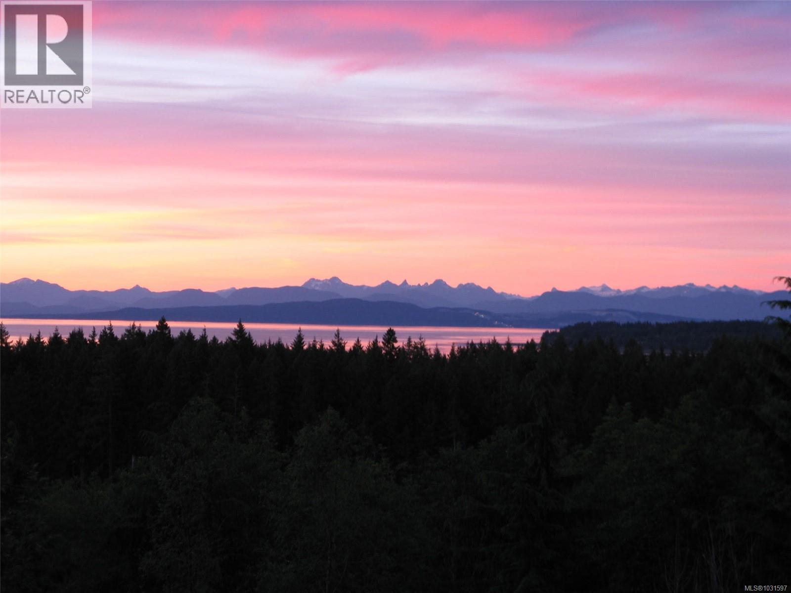 8900 Keith Wagner Way, Denman Island, British Columbia