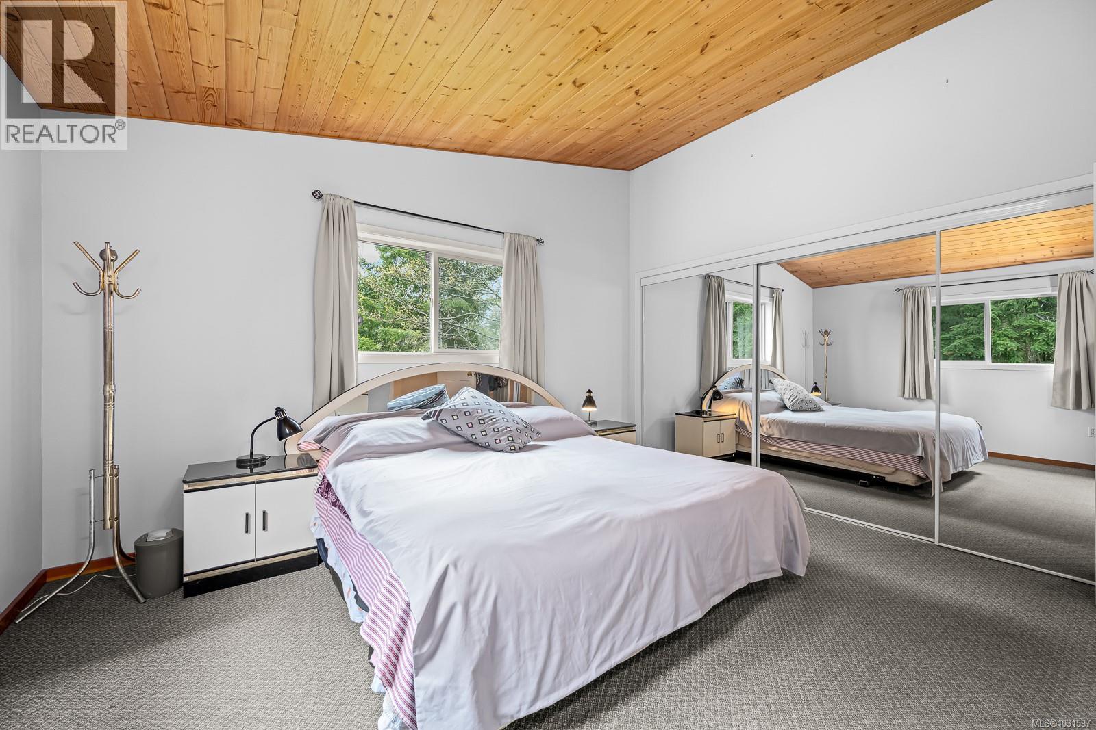 8900 Keith Wagner Way, Denman Island, British Columbia  V0R 1T0 - Photo 9 - 1031597