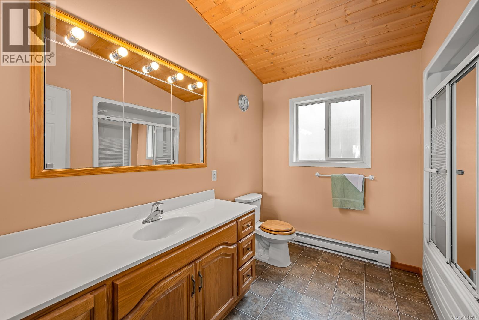 8900 Keith Wagner Way, Denman Island, British Columbia  V0R 1T0 - Photo 38 - 1031597