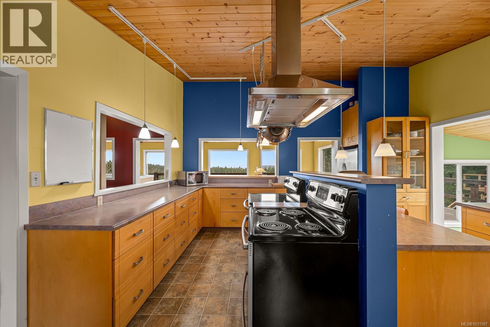 8900 Keith Wagner Way, Denman Island, British Columbia  V0R 1T0 - Photo 31 - 1031597