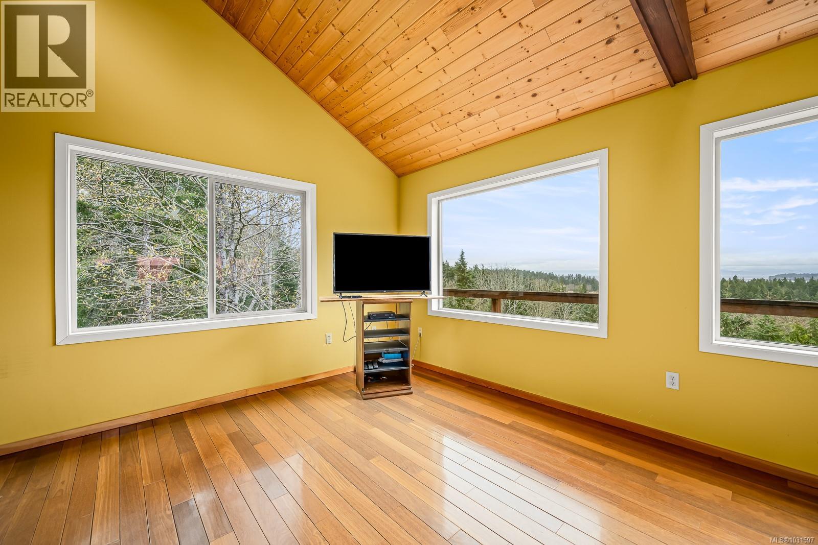 8900 Keith Wagner Way, Denman Island, British Columbia  V0R 1T0 - Photo 23 - 1031597