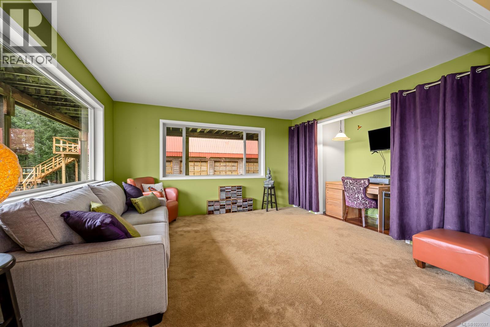 8900 Keith Wagner Way, Denman Island, British Columbia  V0R 1T0 - Photo 43 - 1031597