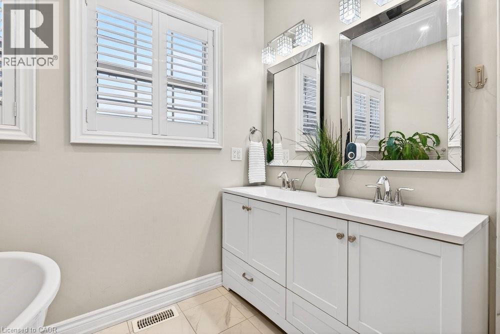 117 Monarch Street, Welland, Ontario  L3C 0E6 - Photo 19 - 40809527