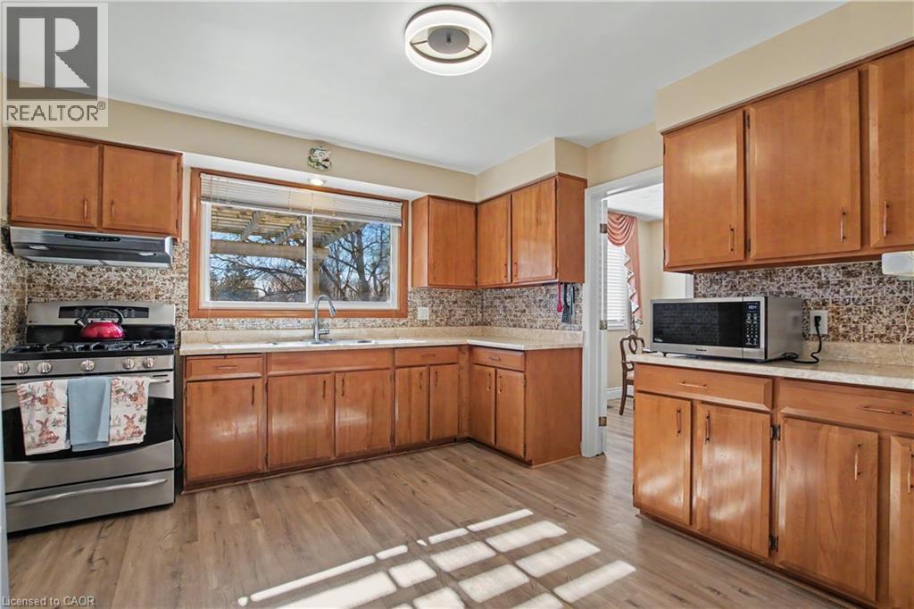 144 Avondale Road, Cambridge, Ontario  N3C 2E7 - Photo 5 - 40812955