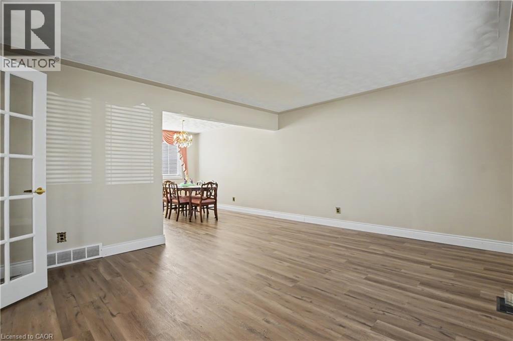 144 Avondale Road, Cambridge, Ontario  N3C 2E7 - Photo 10 - 40812955