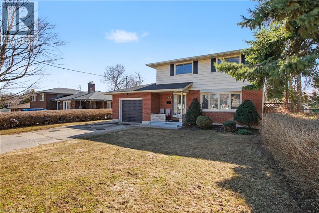 144 Avondale Road, Cambridge, Ontario  N3C 2E7 - Photo 2 - 40812955