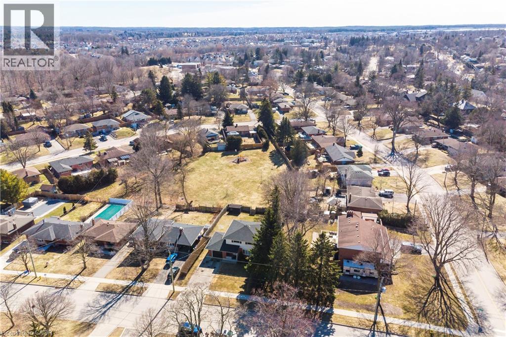 144 Avondale Road, Cambridge, Ontario  N3C 2E7 - Photo 38 - 40812955