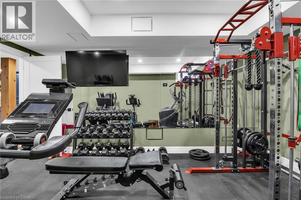 250 Stanley Drive, Waterloo, Ontario  N2L 1H8 - Photo 34 - 40818281