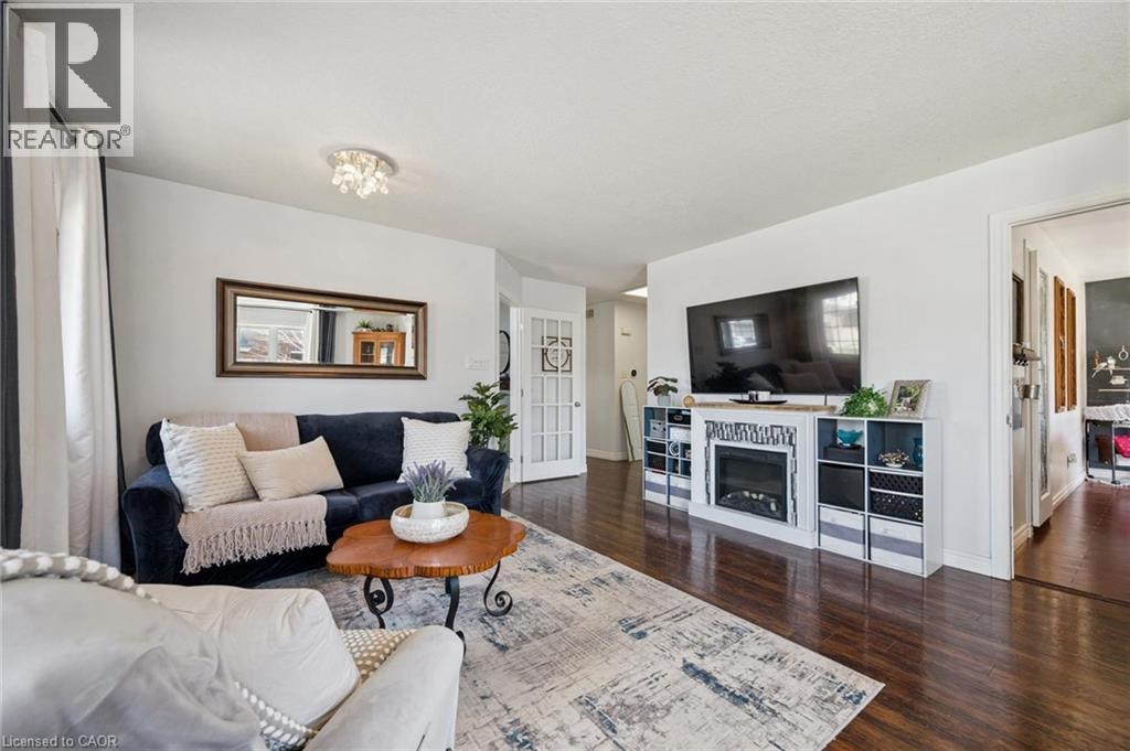 29 Inge Court, Kitchener, Ontario  N2K 3V7 - Photo 7 - 40818285