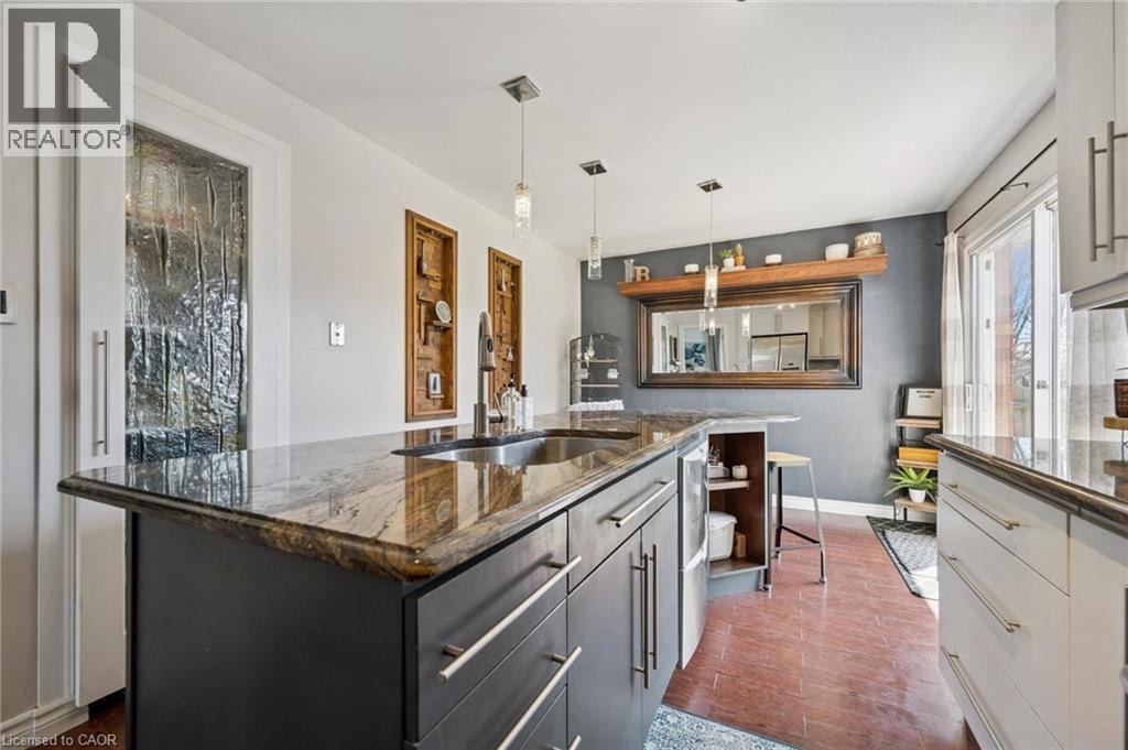 29 Inge Court, Kitchener, Ontario  N2K 3V7 - Photo 10 - 40818285