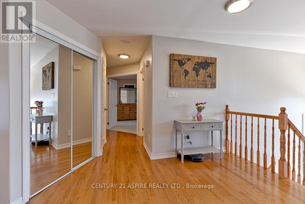 1030 Limestone Trail, Petawawa, Ontario  K8H 0A5 - Photo 11 - X12978838