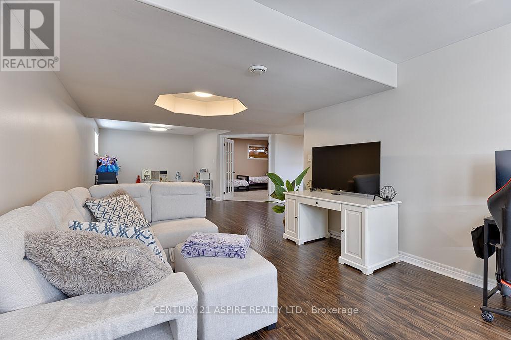 1030 Limestone Trail, Petawawa, Ontario  K8H 0A5 - Photo 22 - X12978838