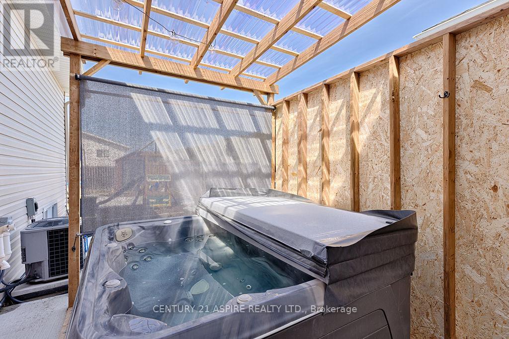 1030 Limestone Trail, Petawawa, Ontario  K8H 0A5 - Photo 31 - X12978838