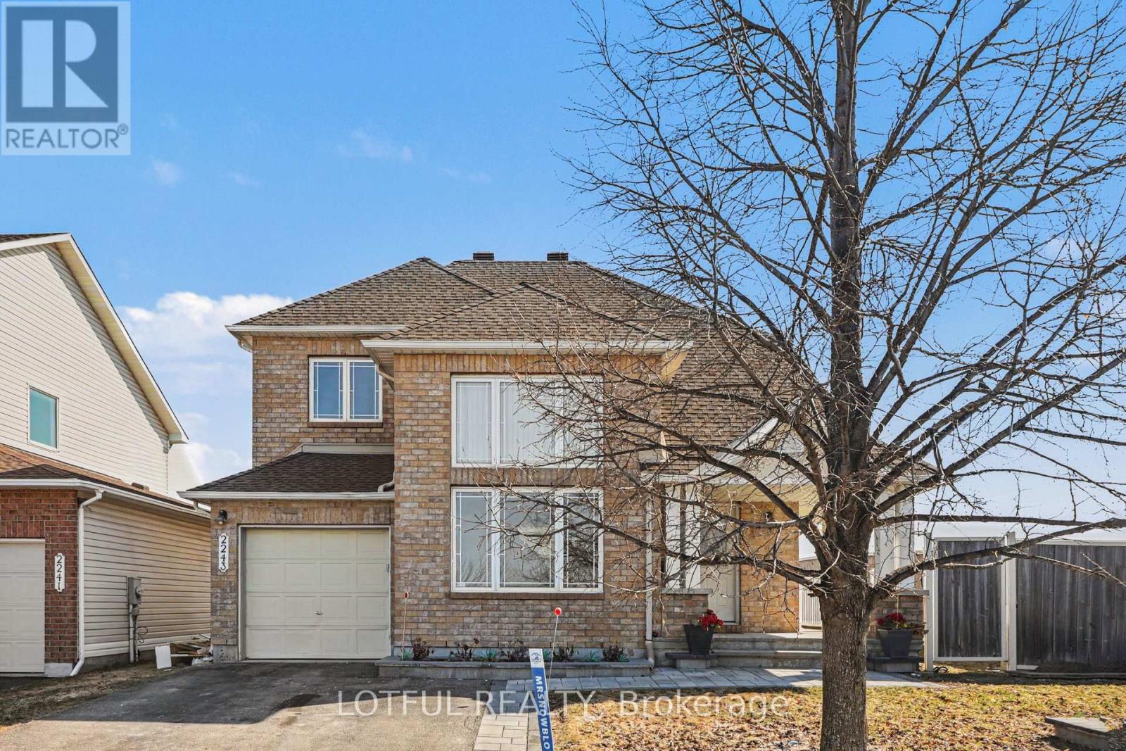 2243 Esprit Drive, Ottawa, Ontario  K4A 4Z4 - Photo 2 - X12978786