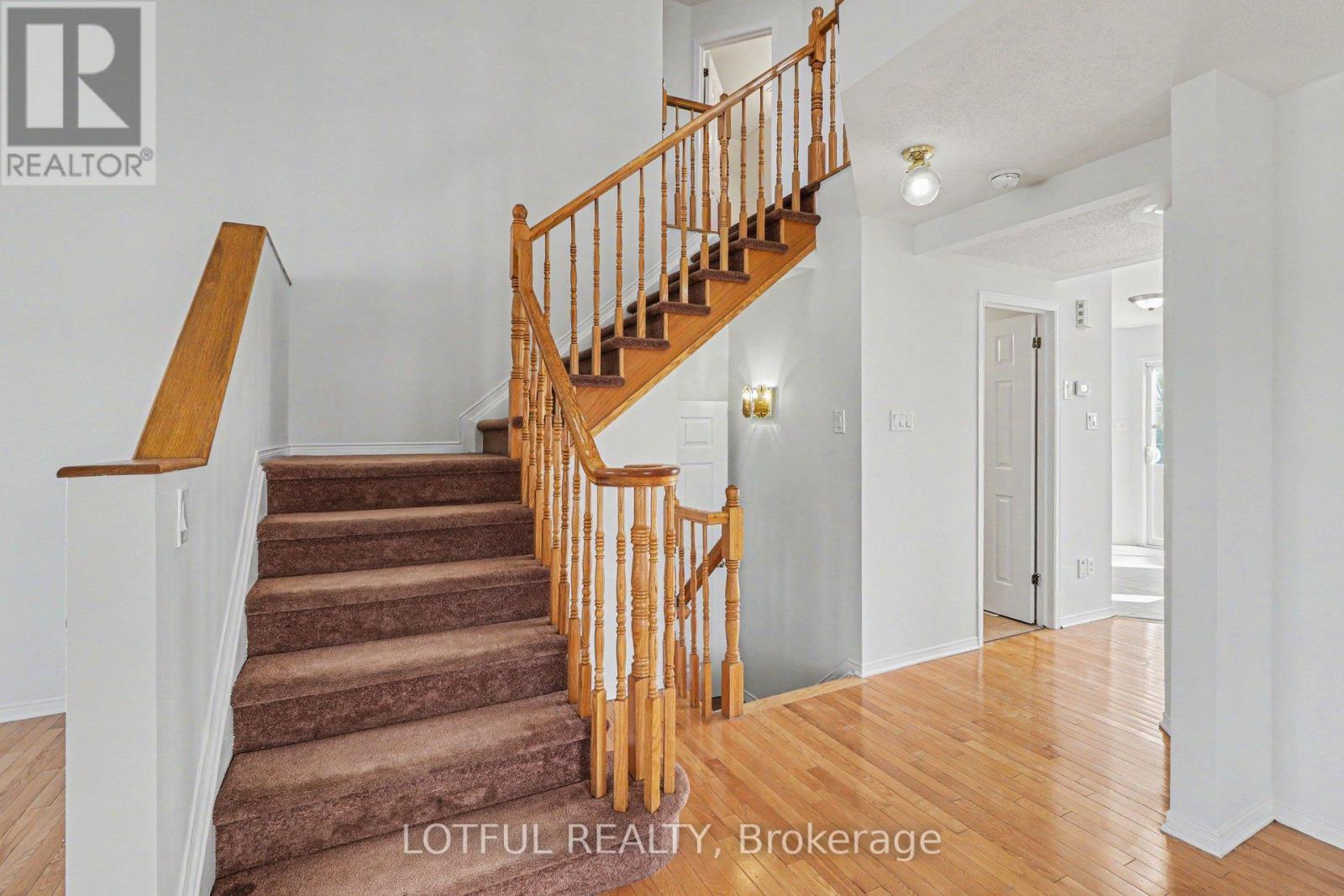 2243 Esprit Drive, Ottawa, Ontario  K4A 4Z4 - Photo 5 - X12978786
