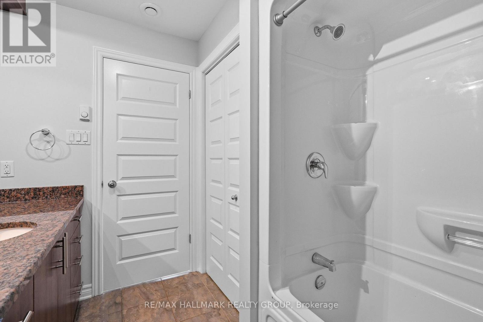 401 - 201 Eliot Street, Clarence-Rockland, Ontario K4K 0G5 - Photo 23 - X12978832