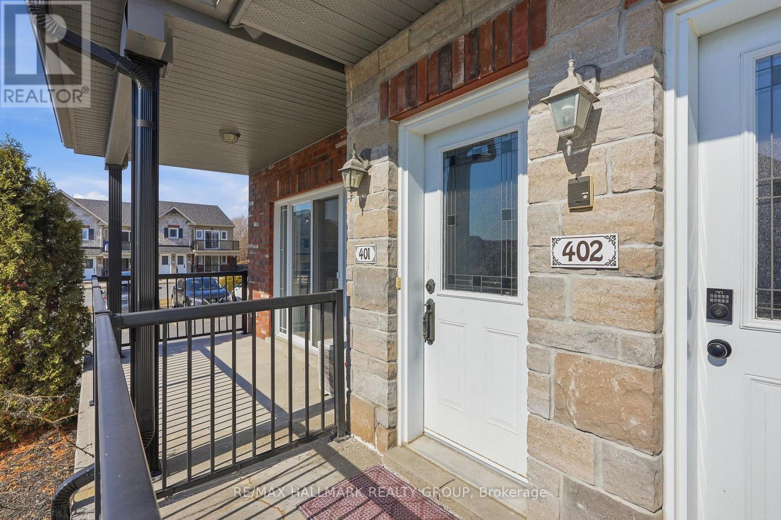 401 - 201 Eliot Street, Clarence-Rockland, Ontario K4K 0G5 - Photo 5 - X12978832