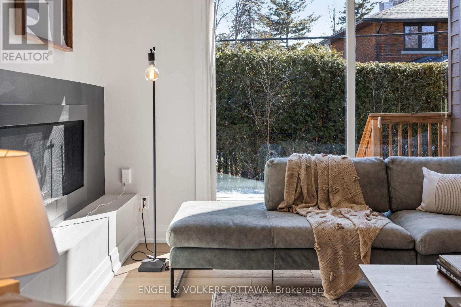 736 Sherbourne Road, Ottawa, Ontario  K2A 3H5 - Photo 11 - X12978850