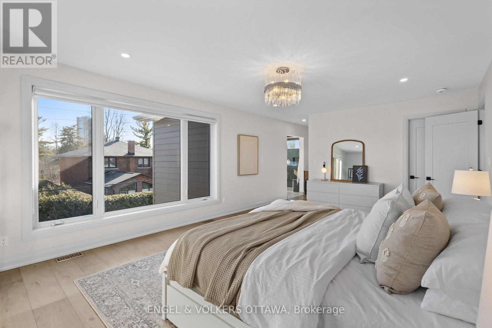 736 Sherbourne Road, Ottawa, Ontario  K2A 3H5 - Photo 30 - X12978850