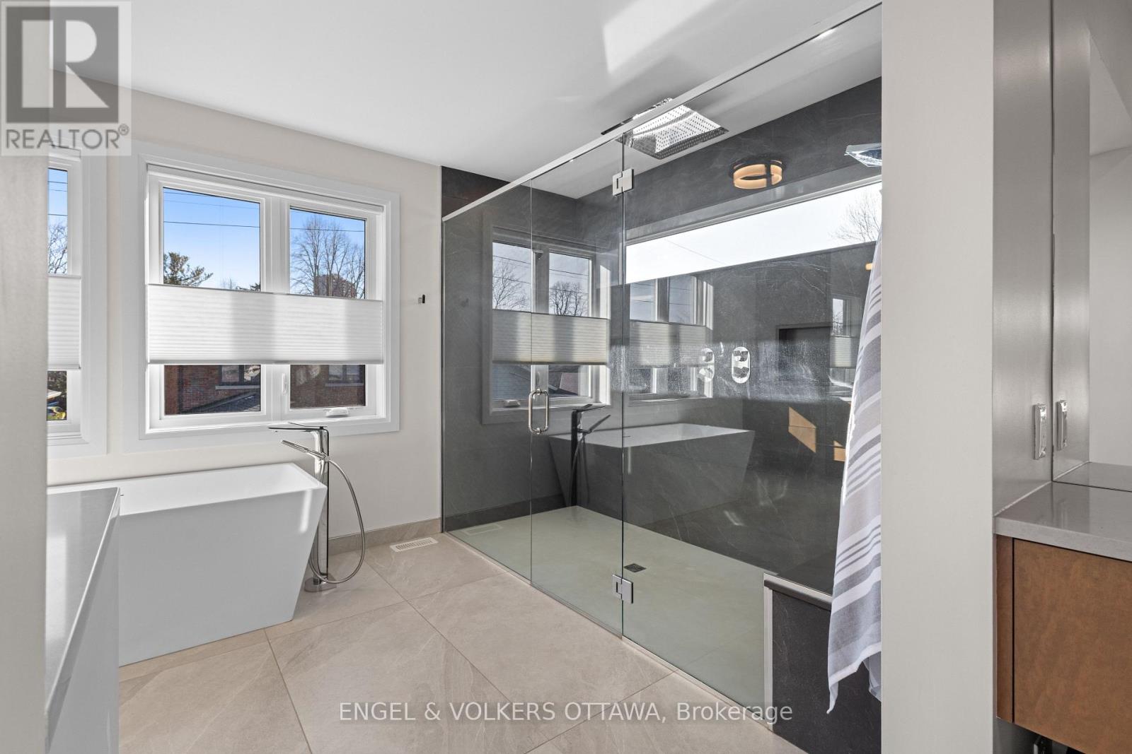 736 Sherbourne Road, Ottawa, Ontario  K2A 3H5 - Photo 33 - X12978850