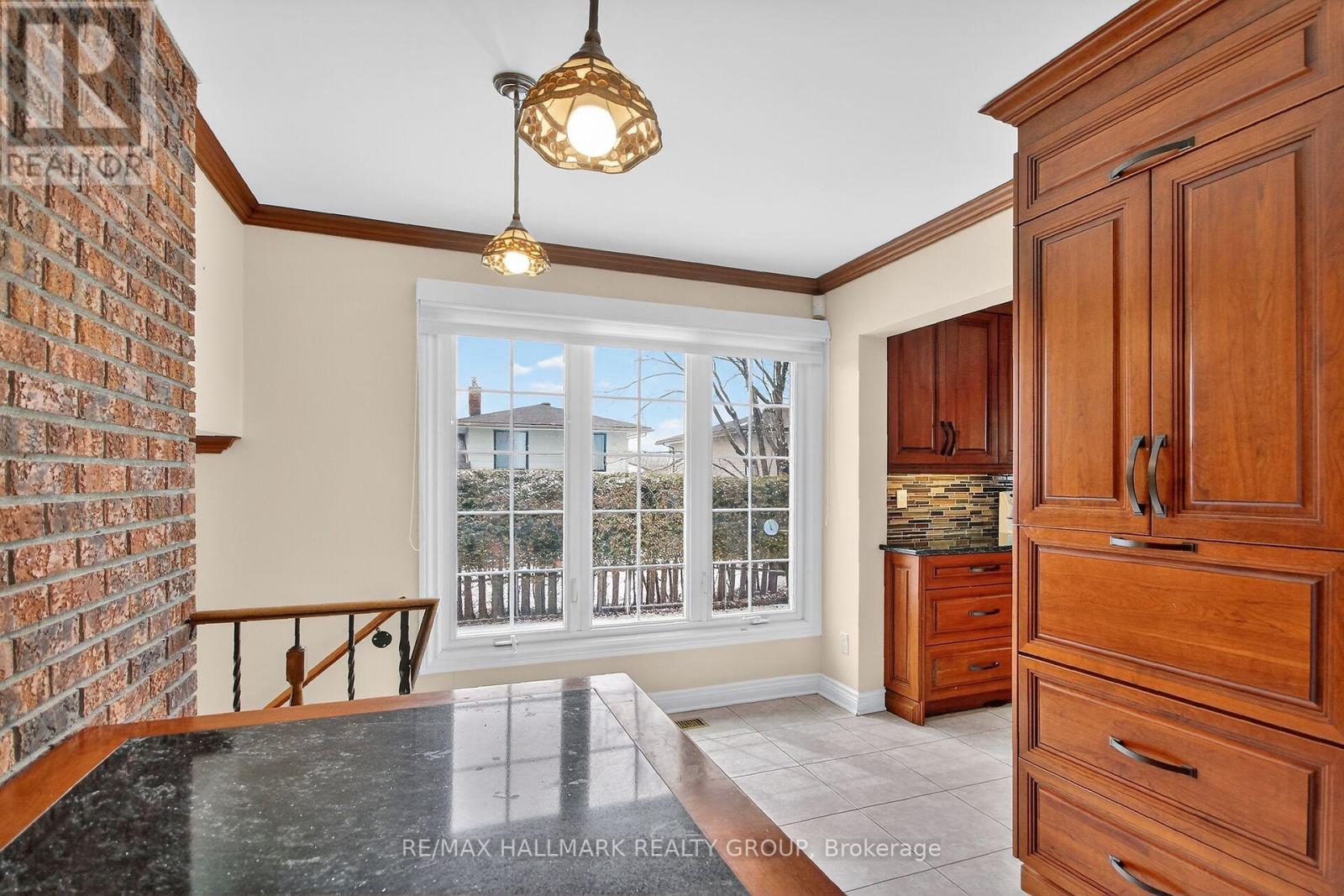 1050 Plante Drive, Ottawa, Ontario  K1V 9E6 - Photo 18 - X12978866