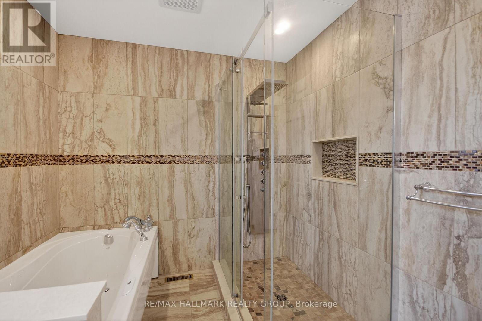 1050 Plante Drive, Ottawa, Ontario  K1V 9E6 - Photo 29 - X12978866