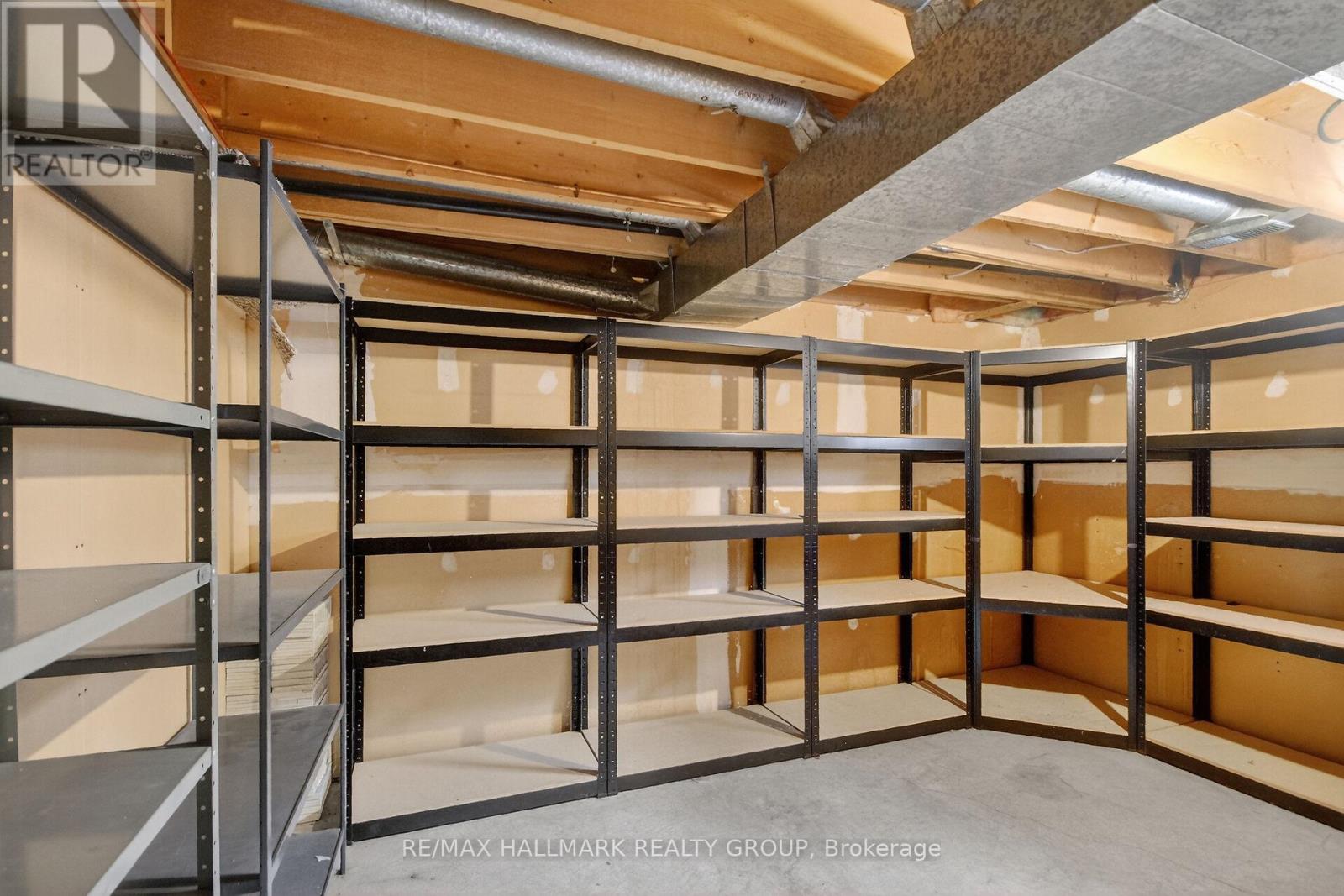 1050 Plante Drive, Ottawa, Ontario  K1V 9E6 - Photo 44 - X12978866