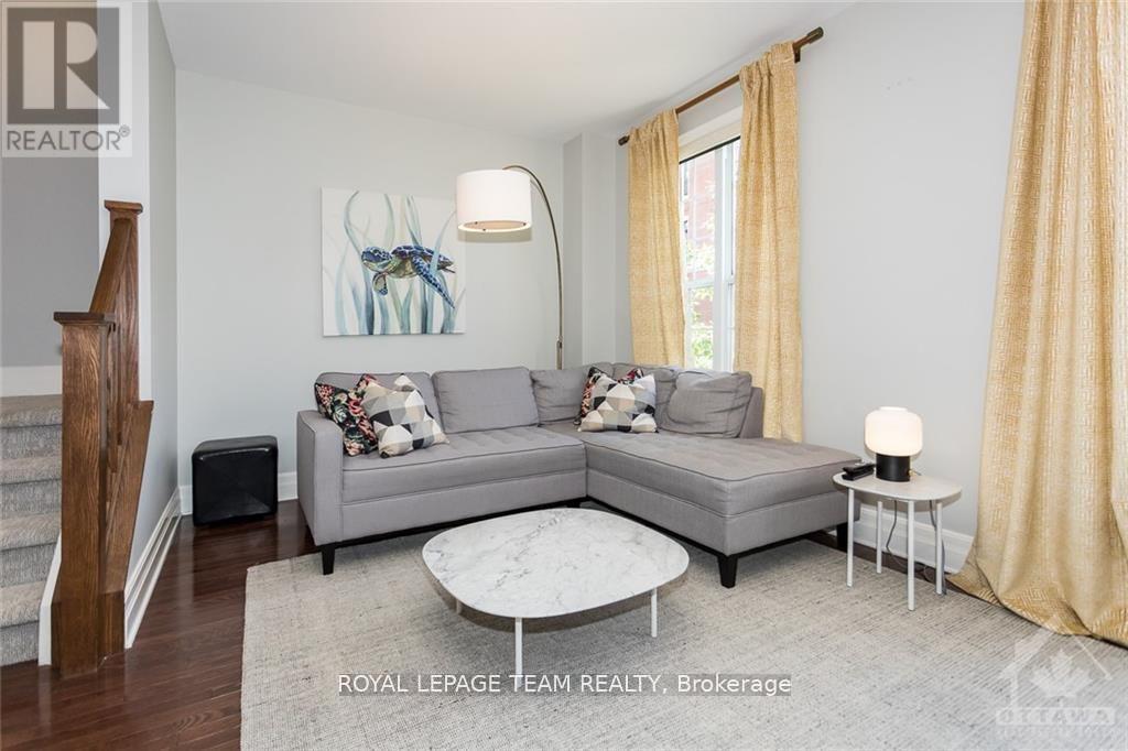 100 Applegate Private, Ottawa, Ontario  K1Y 1L3 - Photo 12 - X12978902