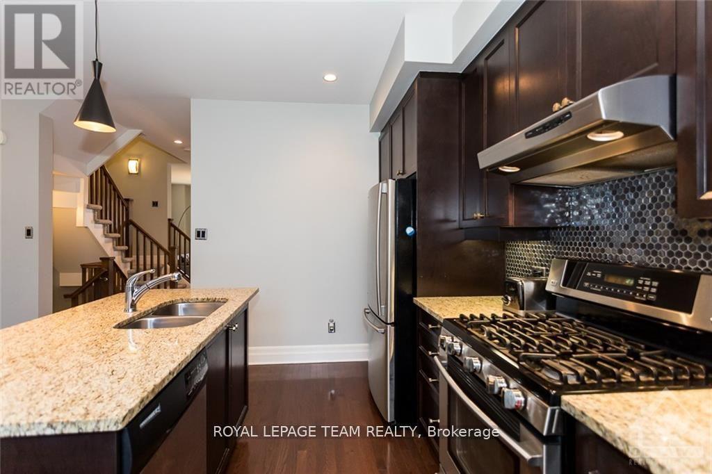 100 Applegate Private, Ottawa, Ontario  K1Y 1L3 - Photo 16 - X12978902