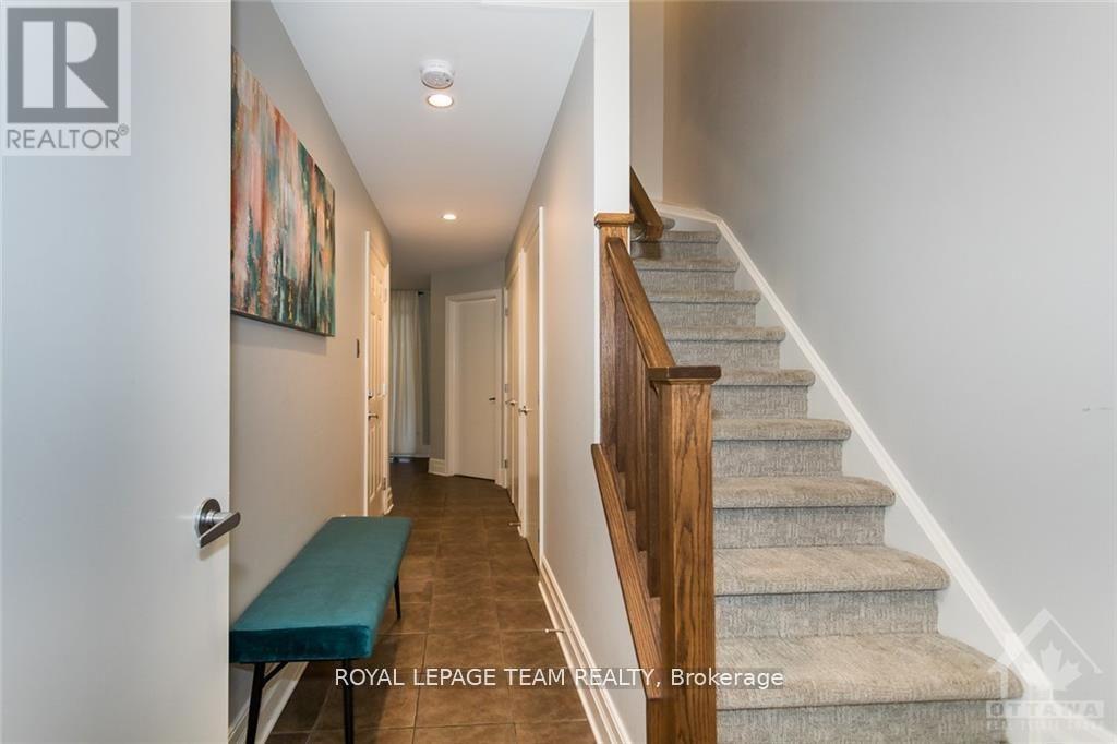 100 Applegate Private, Ottawa, Ontario  K1Y 1L3 - Photo 5 - X12978902