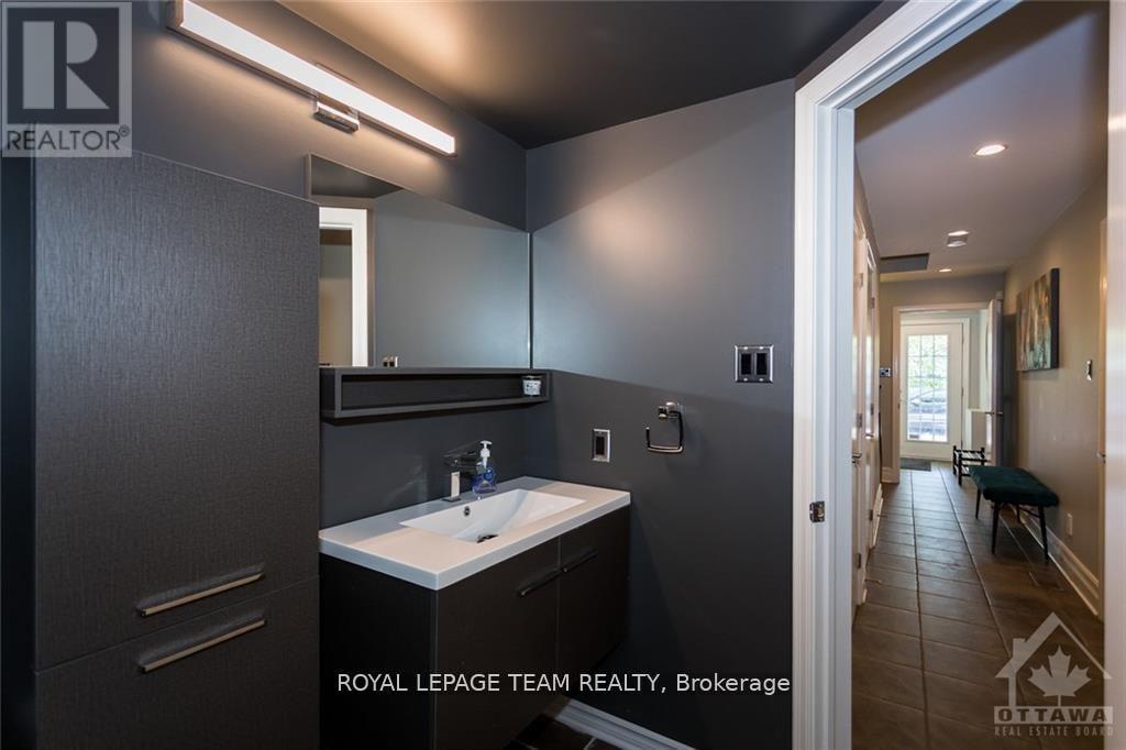 100 Applegate Private, Ottawa, Ontario  K1Y 1L3 - Photo 7 - X12978902