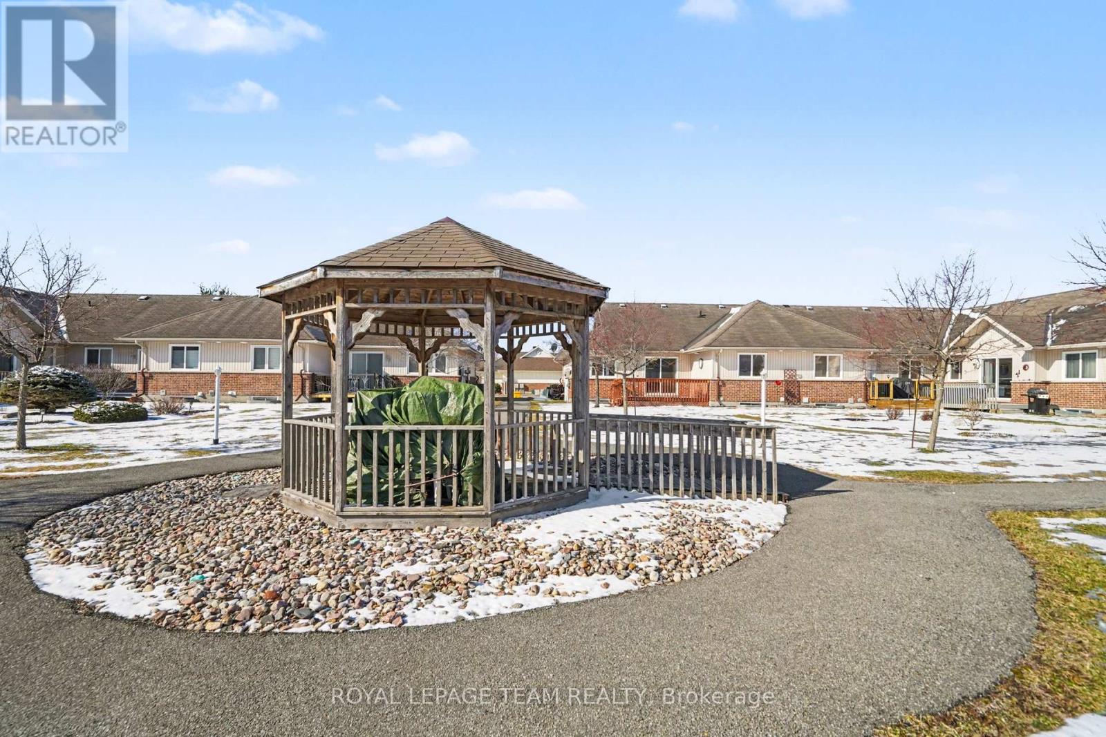 197 Oak Leaf Private, Ottawa, Ontario  K0A 2Z0 - Photo 20 - X12978922