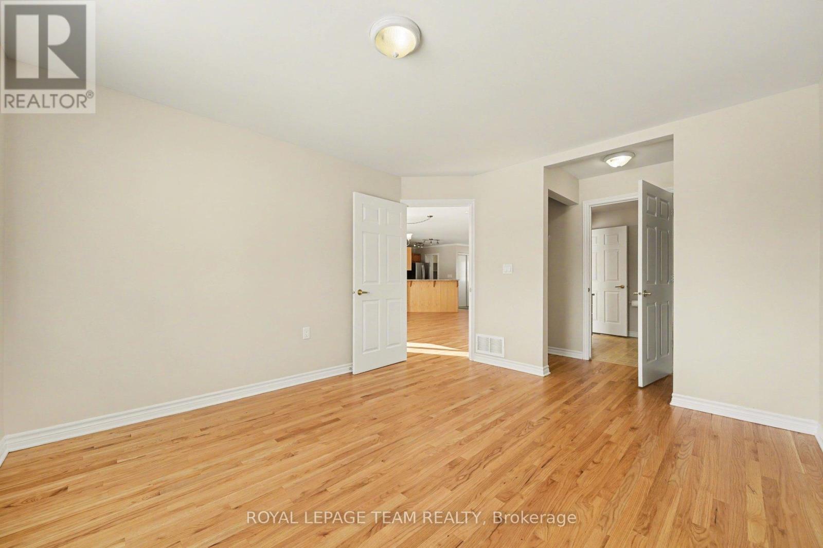 197 Oak Leaf Private, Ottawa, Ontario  K0A 2Z0 - Photo 9 - X12978922