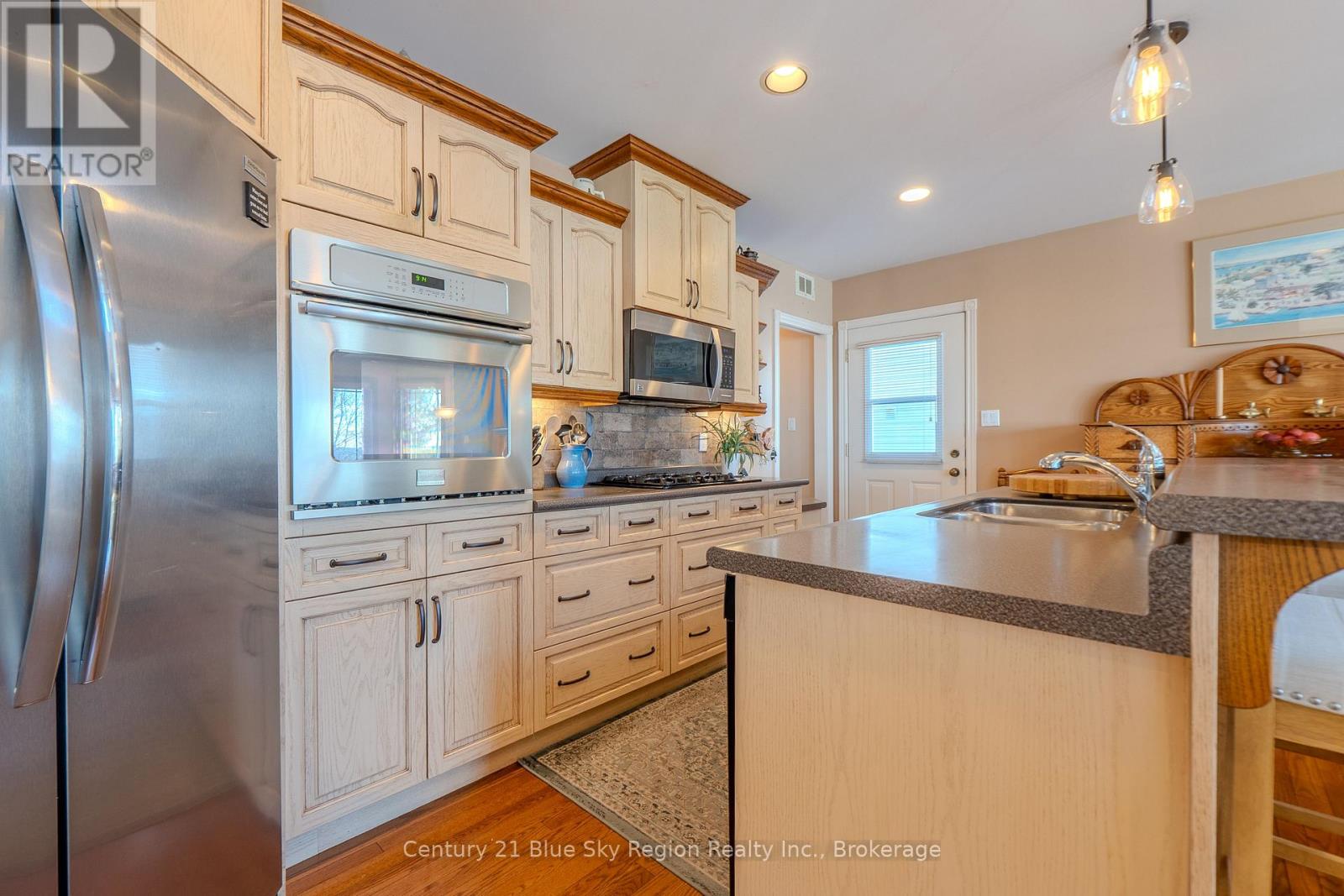 422 Osprey Crescent, Callander, Ontario  P0H 1H0 - Photo 6 - X12978798