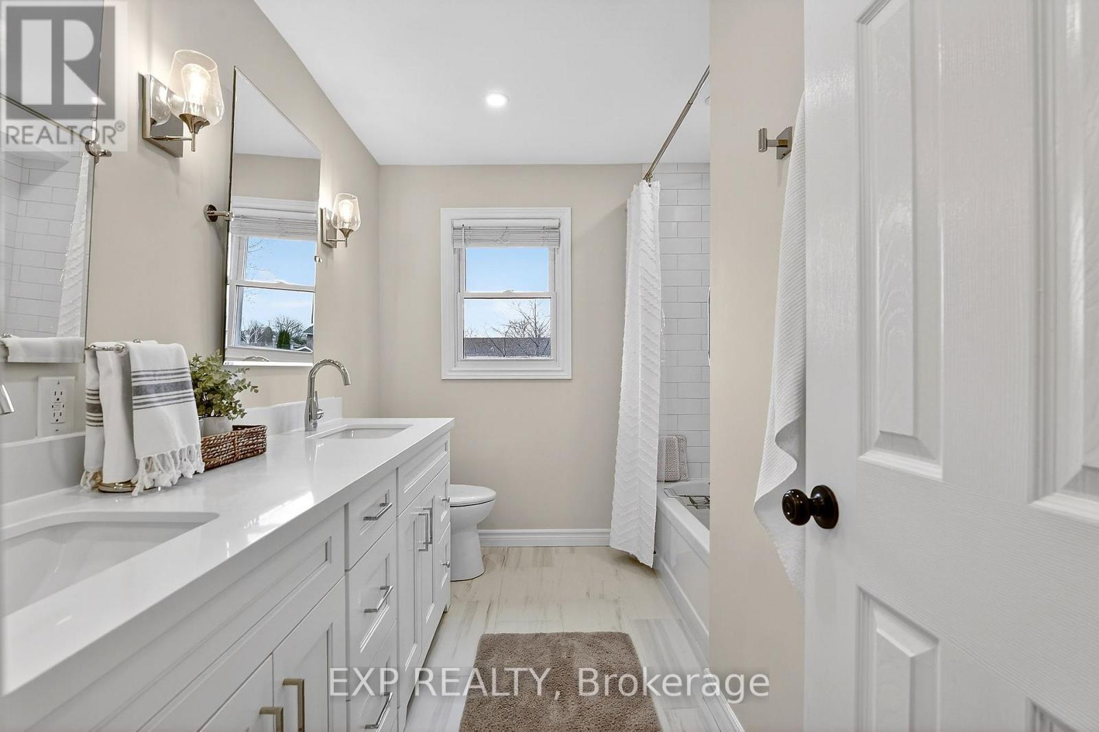 28 Northwood Drive, Welland, Ontario  L3C 6R6 - Photo 24 - X12978774