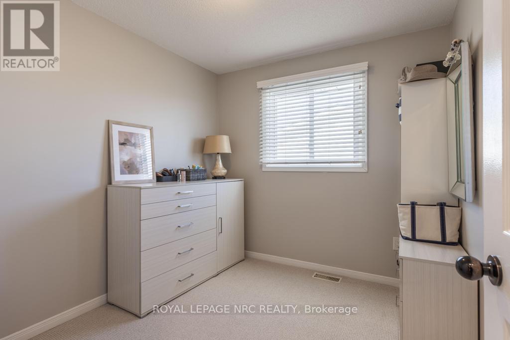 22 Fox Trail Drive, St. Catharines, Ontario  L2S 3T7 - Photo 16 - X12978872