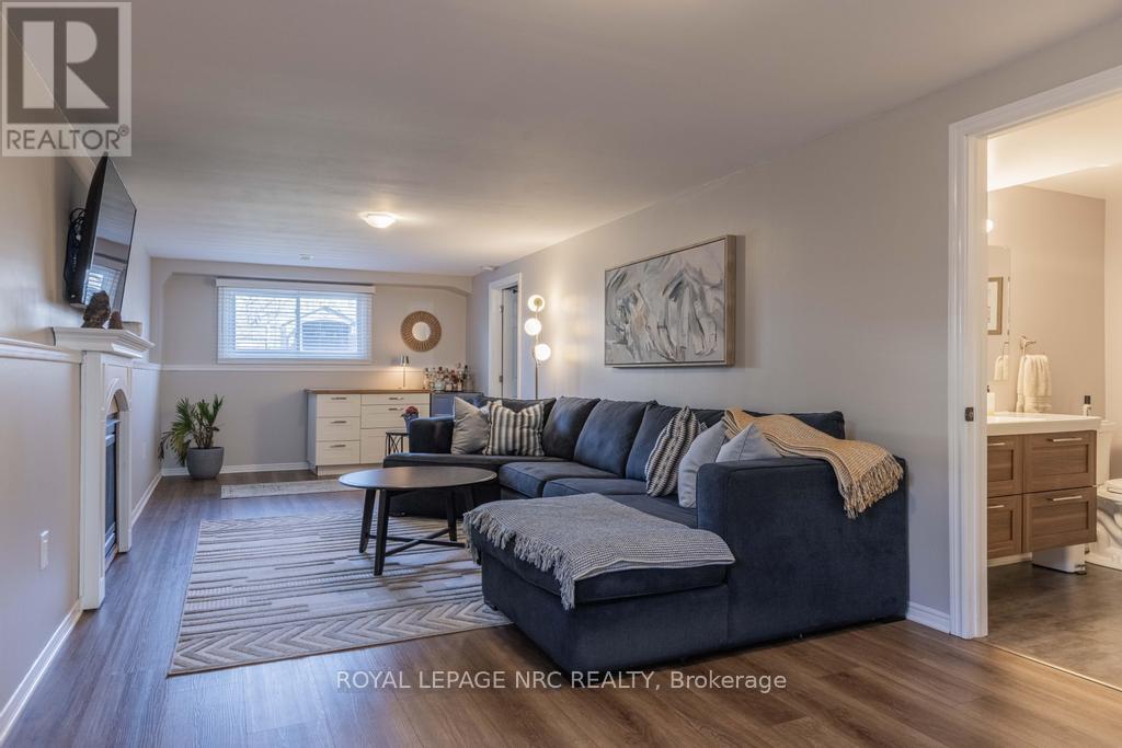 22 Fox Trail Drive, St. Catharines, Ontario  L2S 3T7 - Photo 18 - X12978872