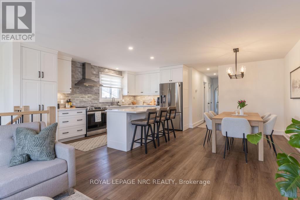 22 Fox Trail Drive, St. Catharines, Ontario  L2S 3T7 - Photo 6 - X12978872