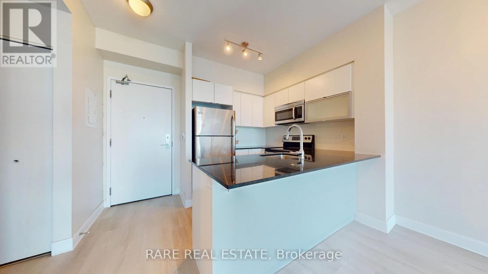 2402 - 150 East Liberty Street, Toronto, Ontario  M6K 3R5 - Photo 10 - C12978380