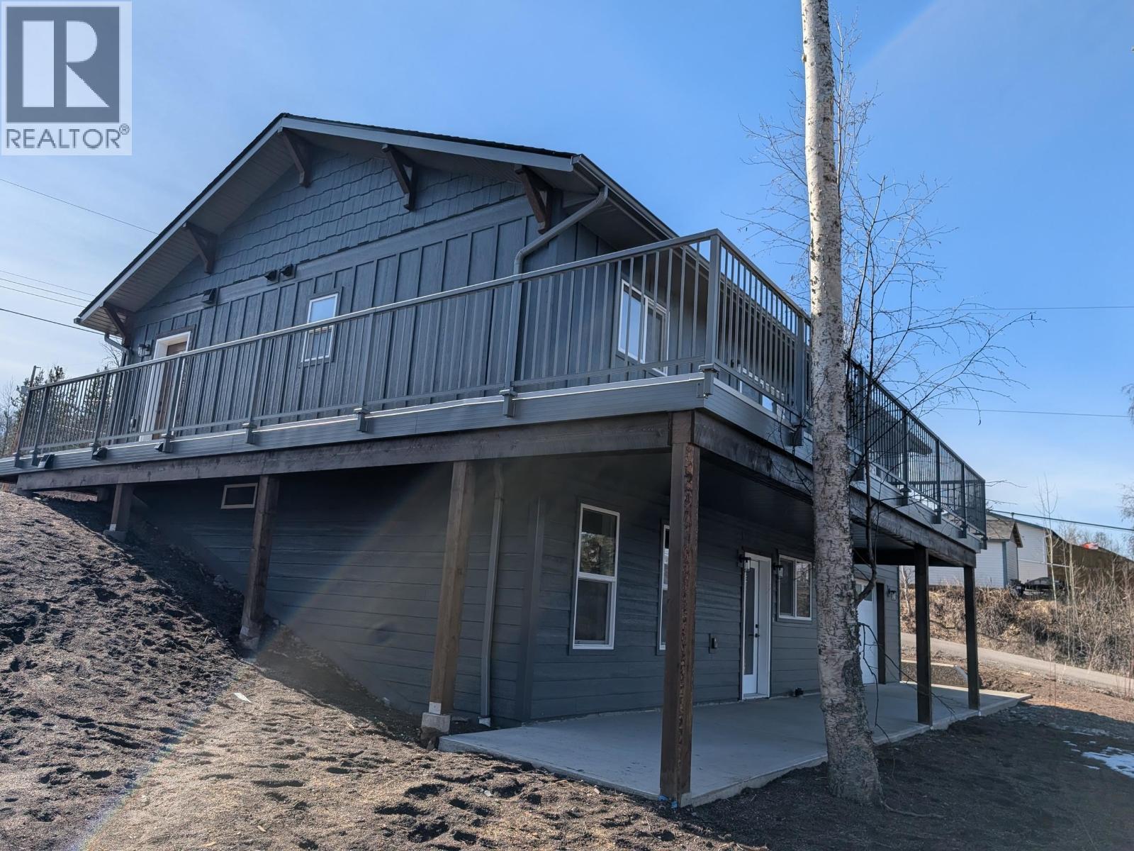 1498 Chestnut Street, Telkwa, British Columbia  V0J 2X0 - Photo 2 - R3077682