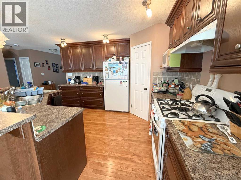 4509 32 Street, Athabasca, Alberta  T9S 2B2 - Photo 5 - A2296412