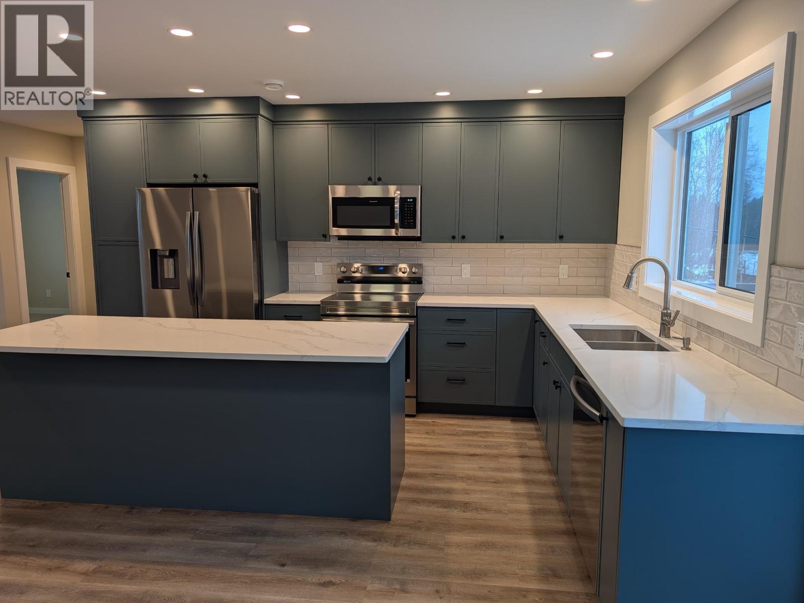 1498 Chestnut Street, Telkwa, British Columbia  V0J 2X0 - Photo 5 - R3077682