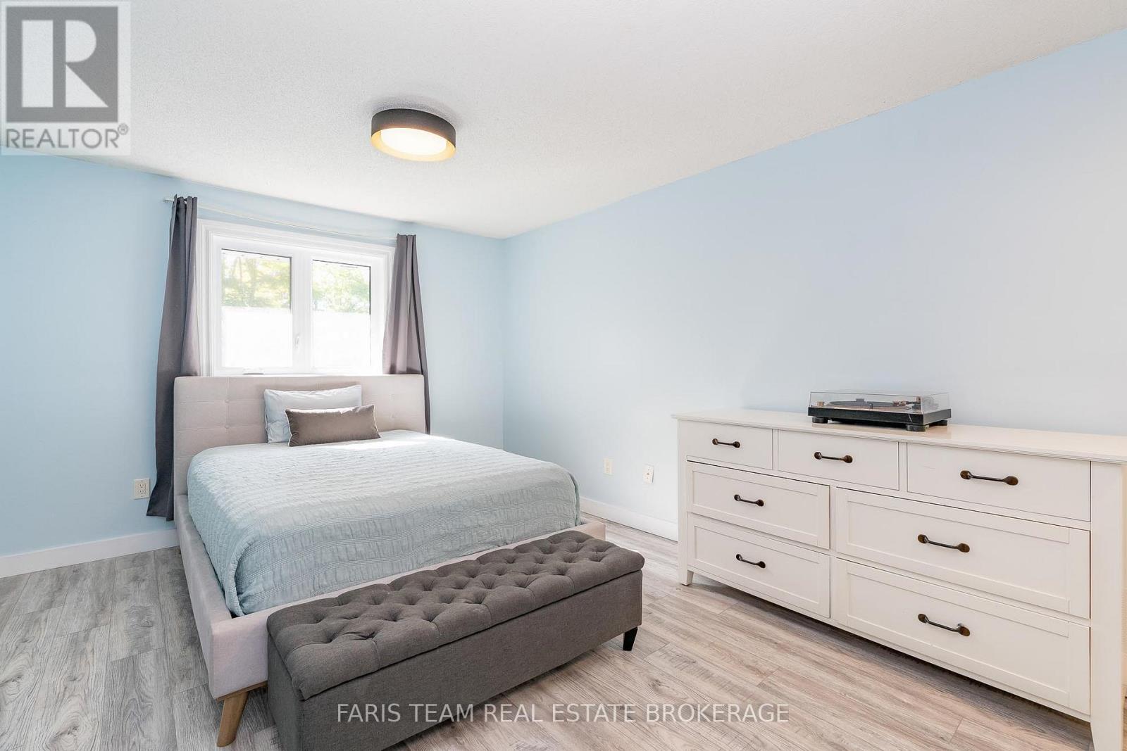 1844 Oakwood Road, Innisfil, Ontario  L9S 2W1 - Photo 16 - N12778478