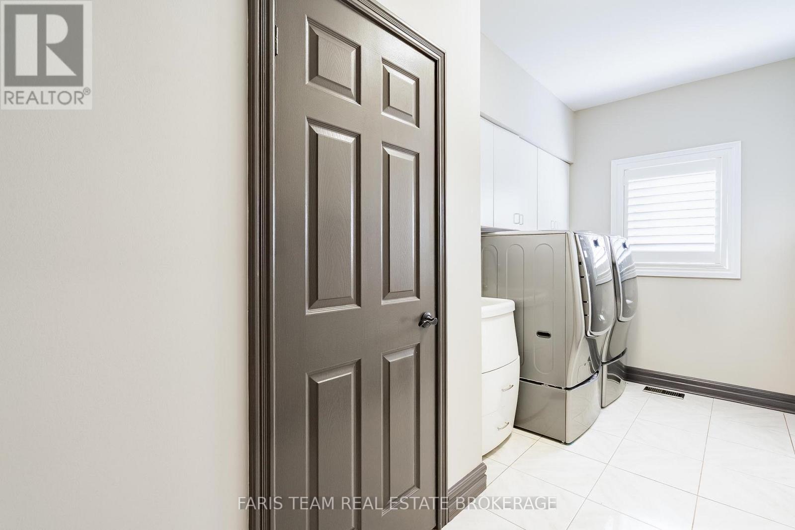 1762 Wilkinson Street, Innisfil, Ontario  L9S 1X3 - Photo 20 - N12792548