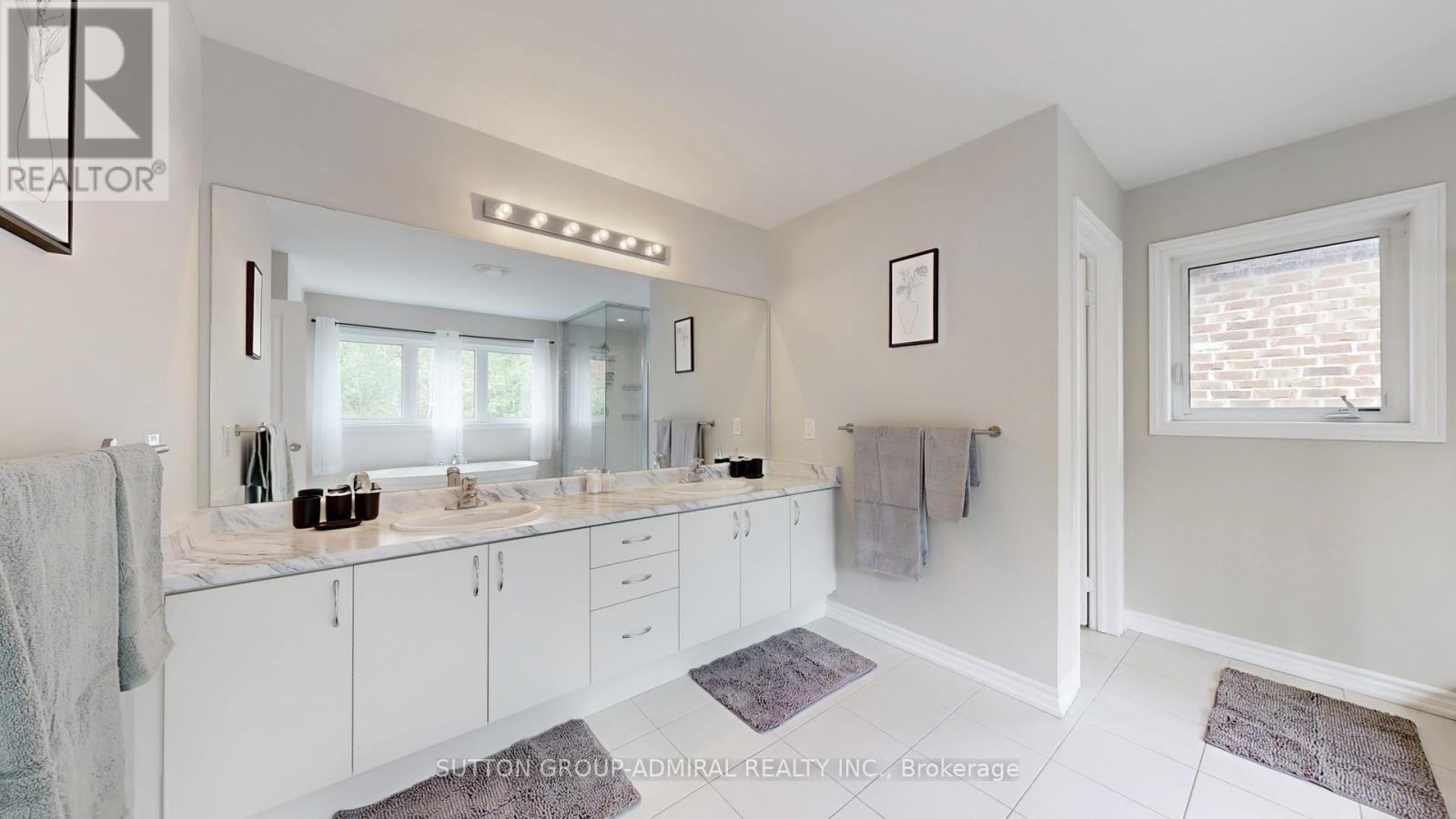 1629 Emberton Way, Innisfil, Ontario  L9S 0N4 - Photo 27 - N12915032