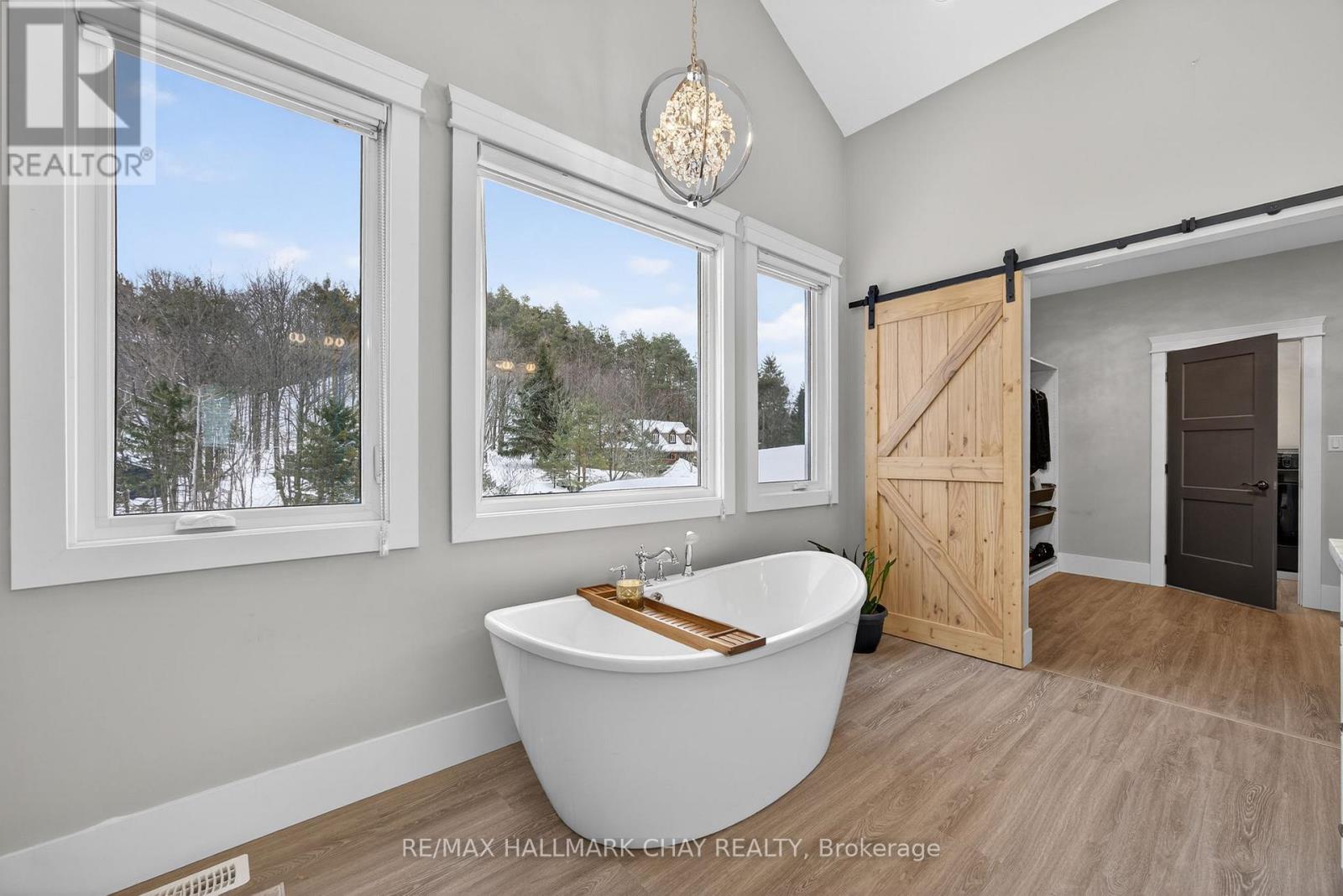 17 Pine Ridge Trail, Oro-Medonte, Ontario  L4M 4Y8 - Photo 37 - S12922430